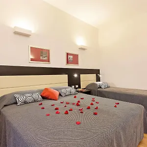 domus-best-guest-house.it-romehotels.com/