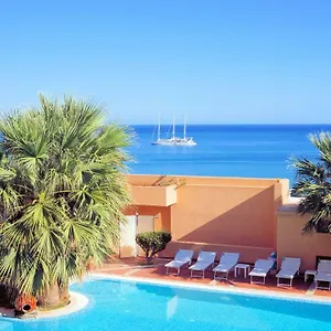 Punta Nord Est 3*, Castellammare del Golfo Włochy