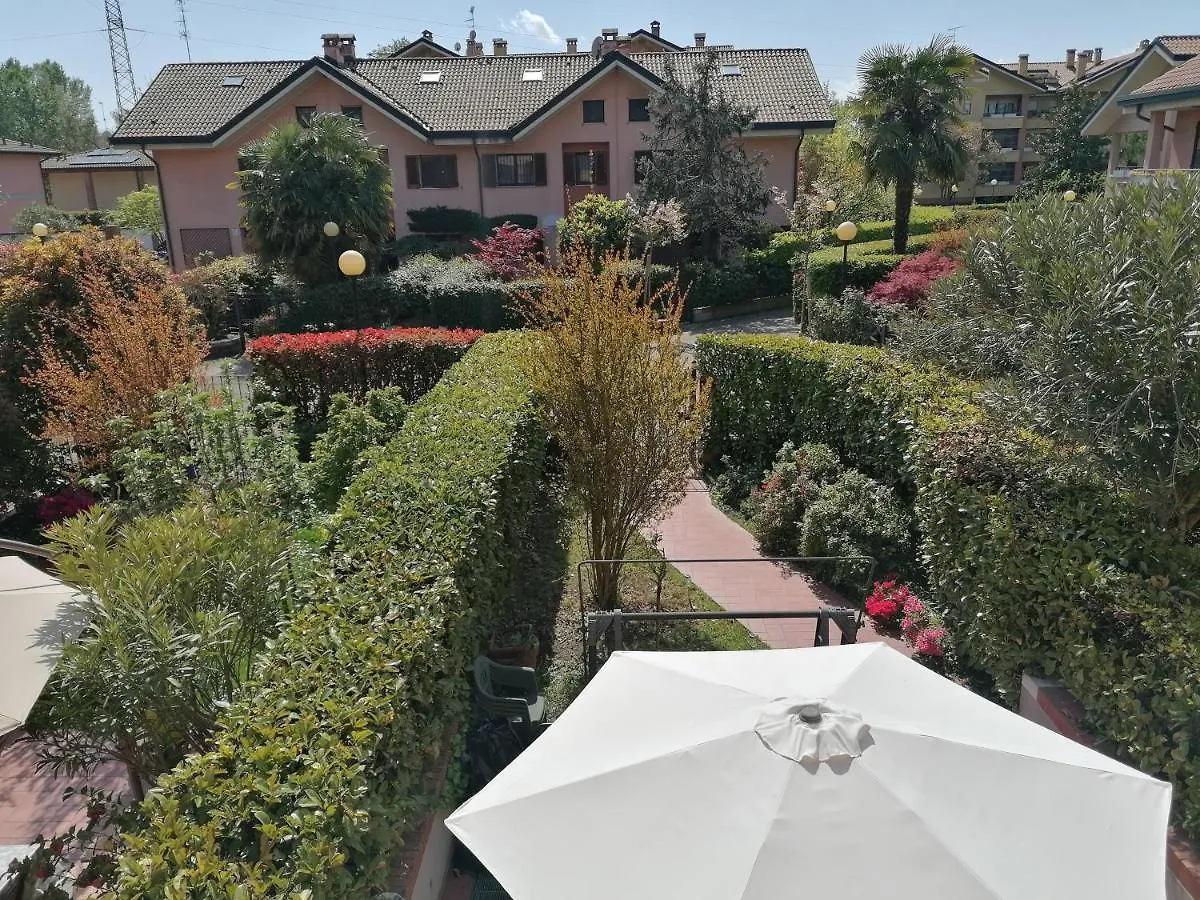 Pensjonat La Casa Blu- Forum Di Assago, Ospedale Humanitas, Milanofiori, Ieo Rozzano